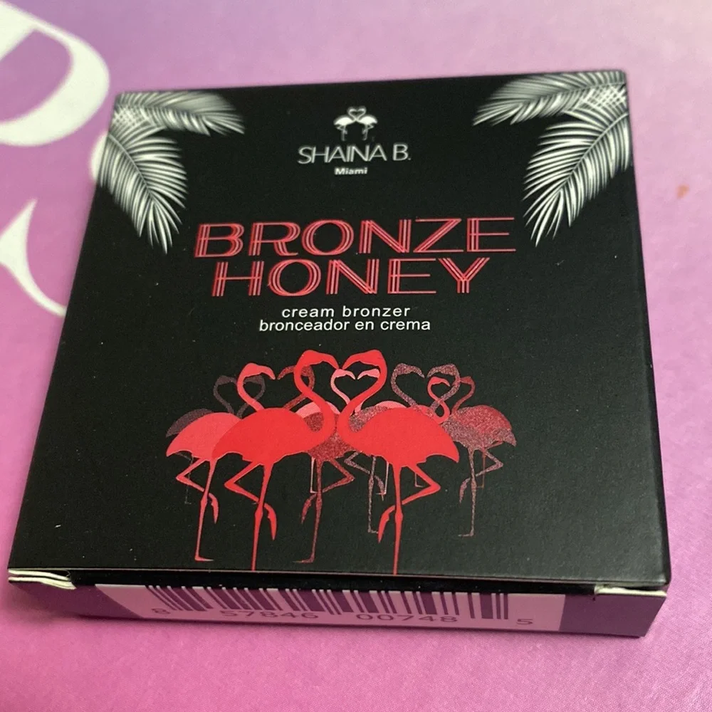Shaina B‎ bronze honey cream bronzer